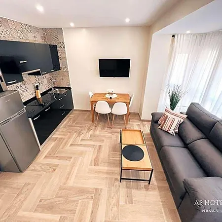 Aparthotel Ap Navas 3*