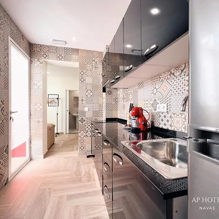 アパートホテル Ap Navas アリカンテ